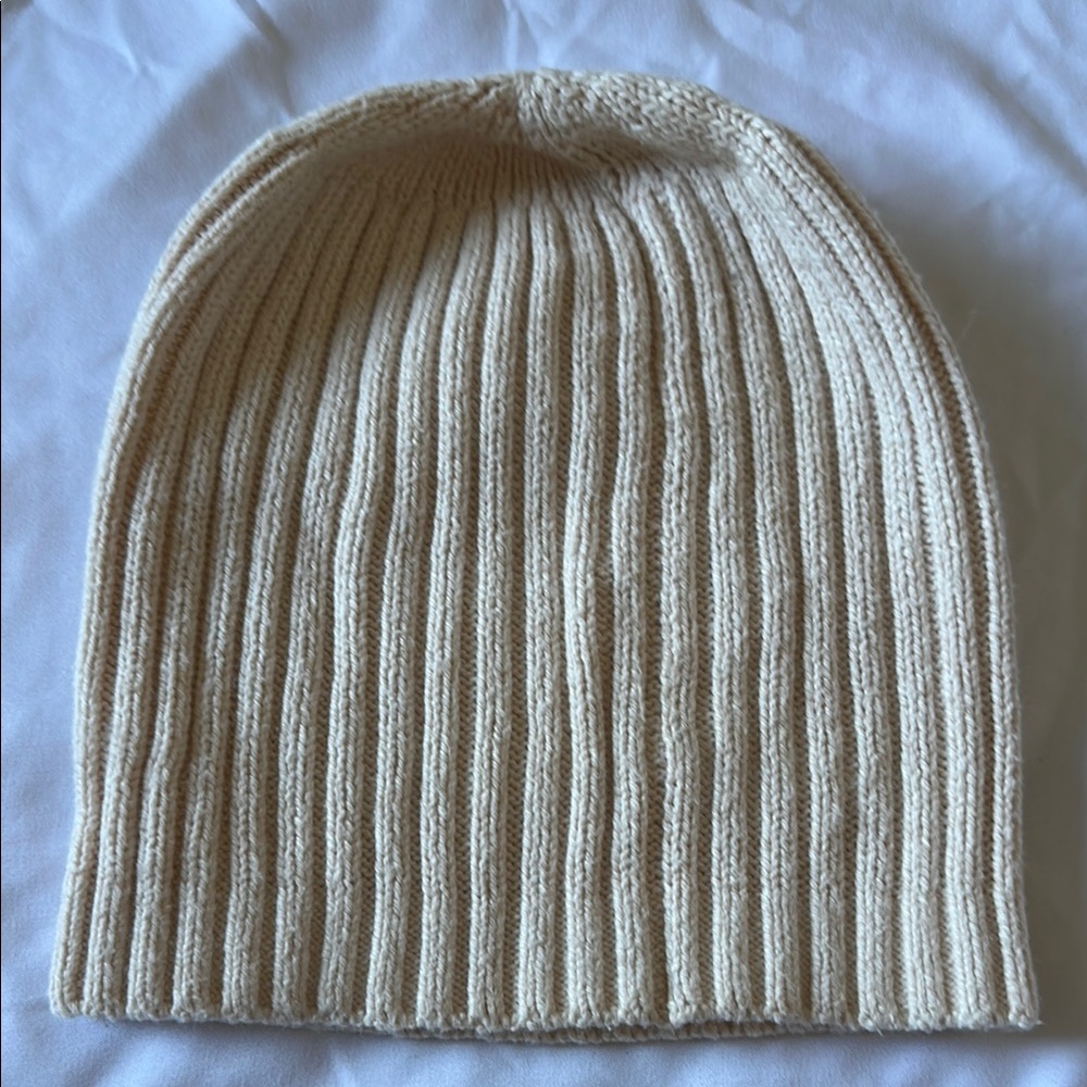 Cream Ribbed Knit Beanie - Picture 3 of 4